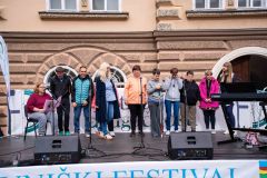 KN_06956