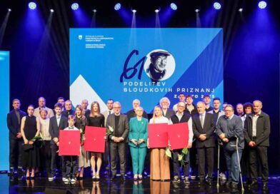 NA SLOVESNI PODELITVI BLOUDKOVIH PRIZNAN